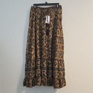 Flowy Patterned Maxi Skirt